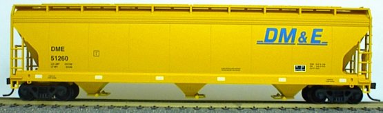 DM&E 3-Bay ACF Covered Hopper